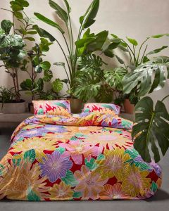 ESSENZA & CO Flower fling Happy red Duvet cover 240 x 220 cm
