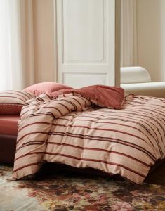 ESSENZA Meryl   240 x 220
