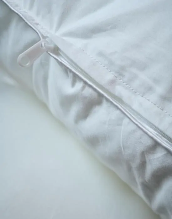 ESSENZA The New Classic Synthetic White Pillow 60 x 70