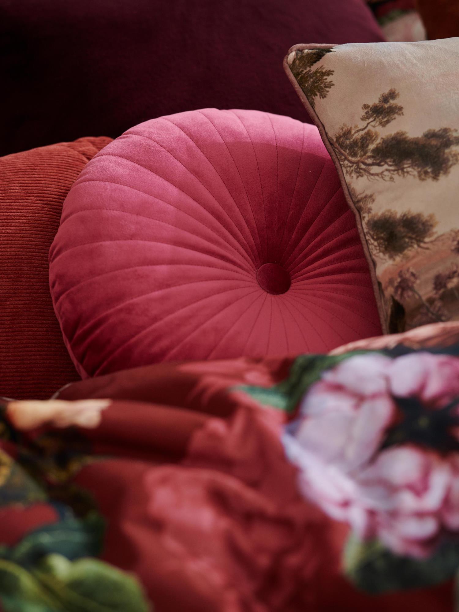 Naina Cushion Cherry