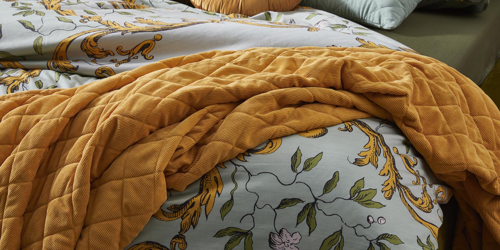 Essenza Billie Mustard Quilt 180 x 265