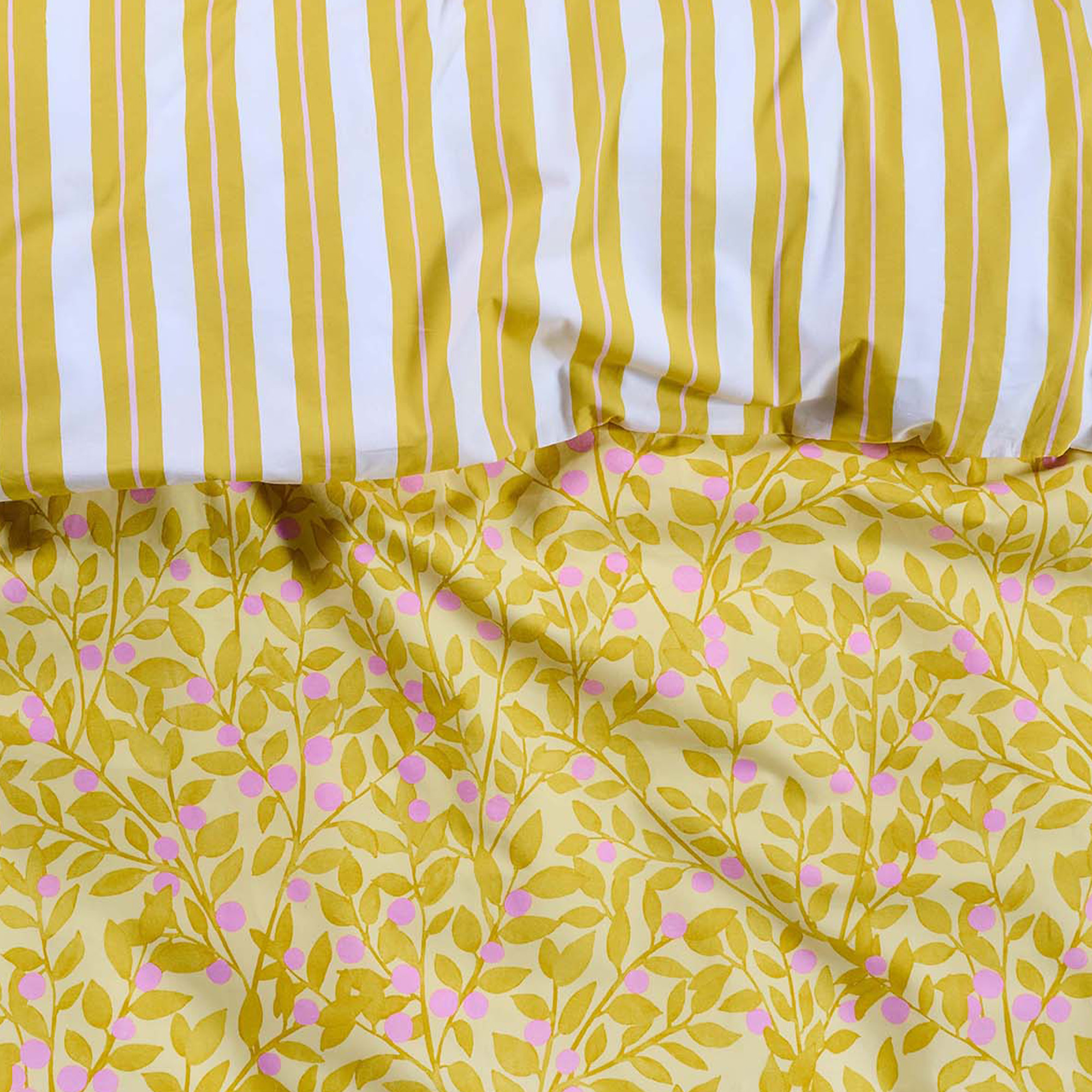 ESSENZA & CO Petite Berry Lemon Yellow Duvet Cover 155 x 220cm